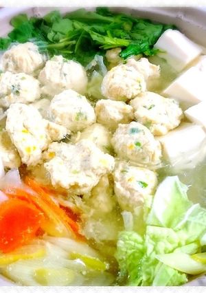 ゆず 香る⭐簡単 鶏だんご鍋-レシピのメイン写真