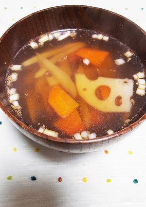 ゴマと生姜たっぷり根野菜スープ-レシピのメイン写真