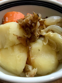 じゃがいもと人参と玉ねぎのおかか煮-レシピのメイン写真