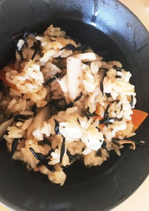 ひじきの炊き込みご飯-レシピのメイン写真