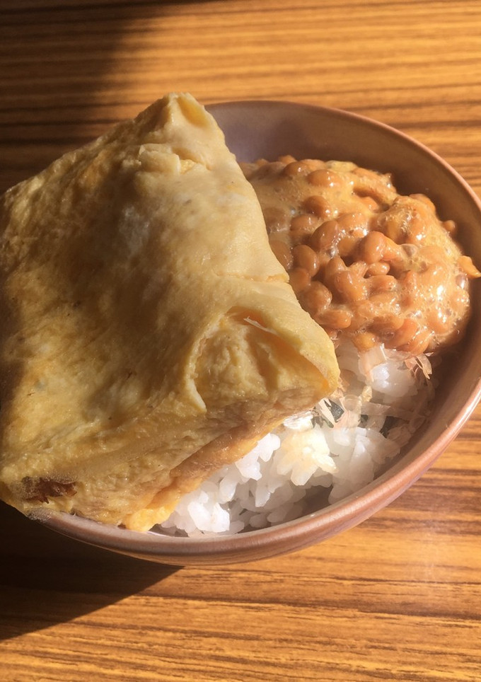 厚焼き玉子と納豆丼-レシピのメイン写真