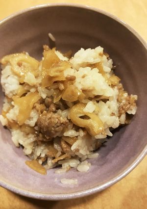 子供喜ぶ！れんこんとひき肉の混ぜご飯-レシピのメイン写真
