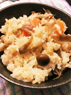 炊くだけ炊き込みご飯-レシピのメイン写真