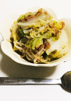 *白菜大量消費*ズボラ白菜の梅かつお和え-レシピのメイン写真