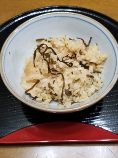 ふじっ子塩昆布を使った簡単炊き込み御飯-レシピのメイン写真