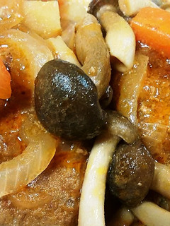 ケチャップとコンソメで煮込みハンバーグ-レシピのメイン写真