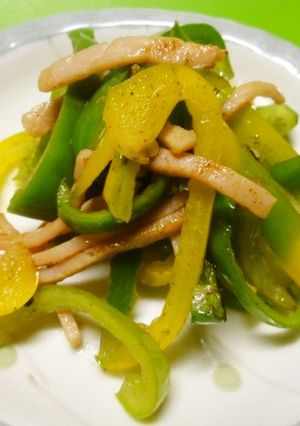 ＊ハムとピーマンのスパイス炒め＊-レシピのメイン写真