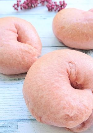 ゆでな甘酒ベーグル★ピンク-レシピのメイン写真
