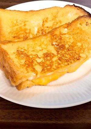 チーズがとろ〜り クロックムッシュ-レシピのメイン写真