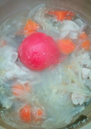 オニオンスープ風トマト入り鍋-レシピのメイン写真