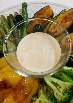 ヨーグルトと味噌胡麻ドレッシング-レシピのメイン写真