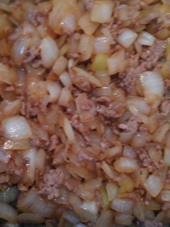 余ったタレの活用!玉ねぎとひき肉のおかず-レシピのメイン写真