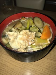 冷蔵庫の残り野菜で煮込みうどん✨-レシピのメイン写真
