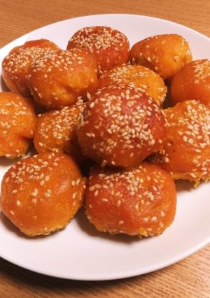 かぼちゃの胡麻団子風　クリームチーズin-レシピのメイン写真