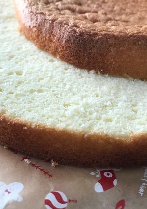 スポンジケーキ☆18cm丸型(底取れ型)-レシピのメイン写真