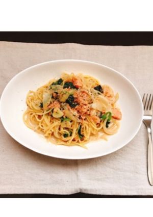 鮭とほうれん草のクリームパスタ-レシピのメイン写真