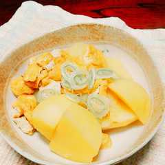 A picture of ∞ジャガイモと油揚げの煮物∞.