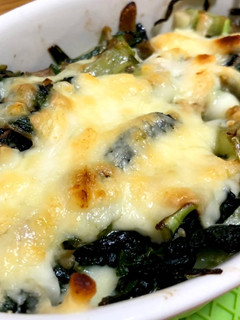 ほうれん草のペペロンチーノのチーズ焼き-レシピのメイン写真