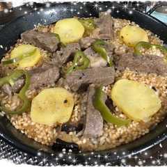 รูปของ ステーキパエリア(カレー風味)