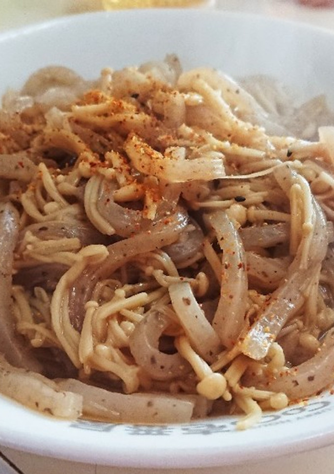 えのきと糸こんにゃくの炒め物♪-レシピのメイン写真