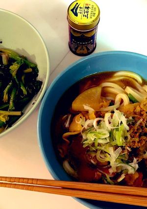 ヒガシマルうどん汁を使ったカレー南蛮-レシピのメイン写真