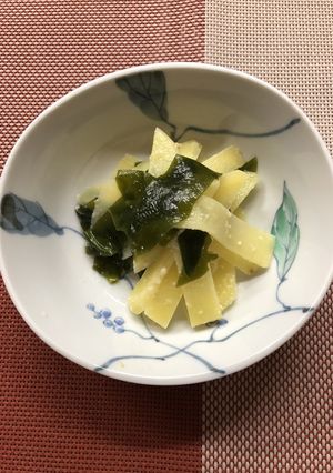 じゃがいもとわかめの酢味噌あえ-レシピのメイン写真