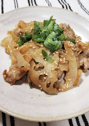 豚こまとひらひられんこんのピリ辛味噌炒め-レシピのメイン写真