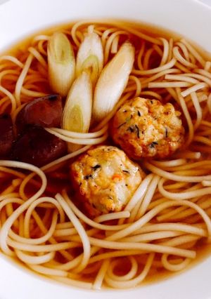 海老とひじきと枝豆のすり身揚げ入り温麺-レシピのメイン写真