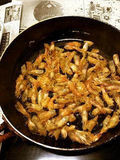片栗粉で揚げ焼き!エビの頭・殻のから揚げ-レシピのメイン写真