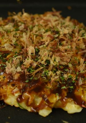 イモとすじコン入淡路島玉ねぎのお好み焼き-レシピのメイン写真