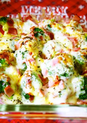 Xmas★ブロッコリーピザ(チーズ焼き)-レシピのメイン写真