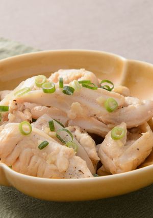 やげんなんこつのにんにく蒸し-レシピのメイン写真