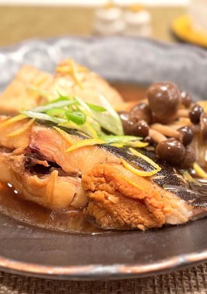 カレイと焼き豆腐の煮付け-レシピのメイン写真