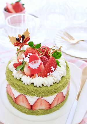 クリスマスカラーの抹茶フレジェ-レシピのメイン写真