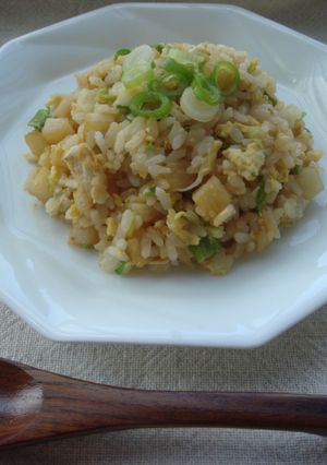 ☆焼肉のタレで☆山芋炒飯-レシピのメイン写真
