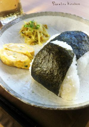 ♪韓国のりの味♪ごま油のやみつき塩むすび-レシピのメイン写真