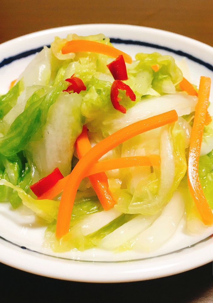 放置で簡単！にんにく風味の白菜の漬物-レシピのメイン写真