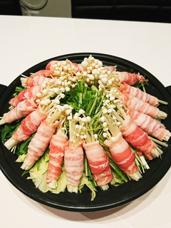 お鍋の具に☆野菜巻き巻きお肉!-レシピのメイン写真