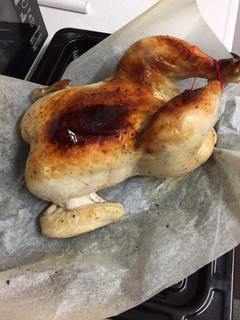 丸鶏のローストチキン-レシピのメイン写真