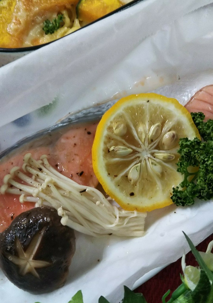 鮭の紙包み蒸し☆柚子風味-レシピのメイン写真