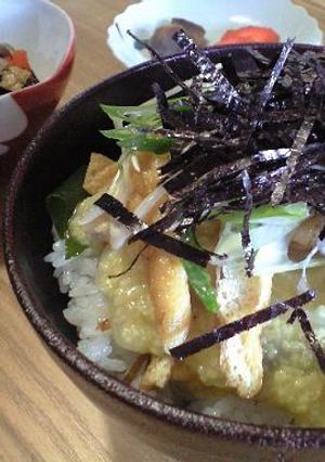 やさしい美味しさ☆もちきびキツネ丼-レシピのメイン写真