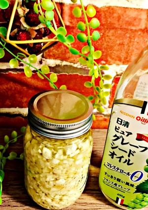 長期保存万能ニンニクオイル漬け-レシピのメイン写真