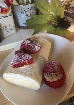 真っ白なロールケーキ-レシピのメイン写真