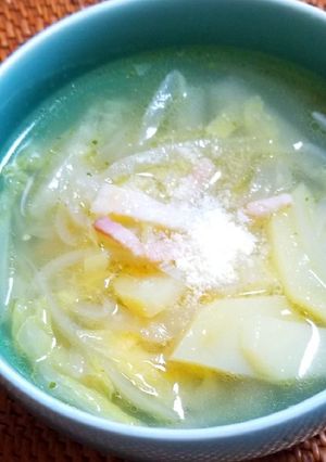 白菜とジャガイモのスープ-レシピのメイン写真