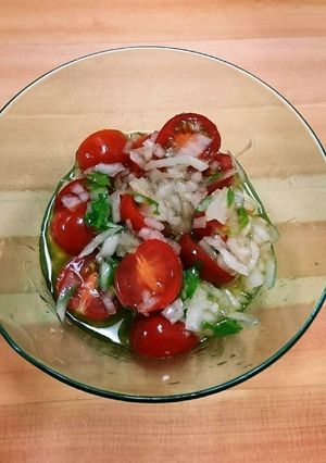《超カンタン♪美味》オニオントマトサラダ-レシピのメイン写真