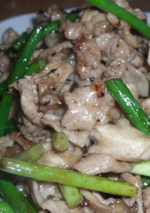 歯ごたえ最高！にんにくの芽と豚肉の炒め-レシピのメイン写真