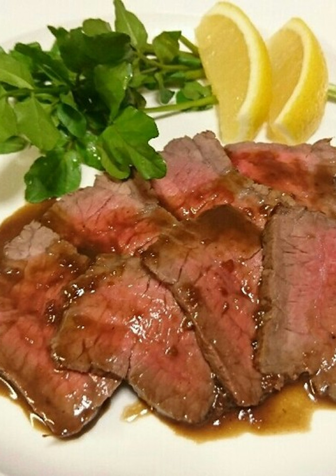 ローストビーフ たまねぎのソース添え-レシピのメイン写真