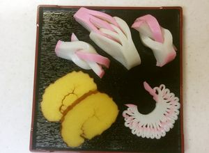 簡単おせち（かまぼこの飾り切り）-レシピのメイン写真