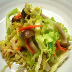 รูปของ 簡単すぎる！野菜炒め☆