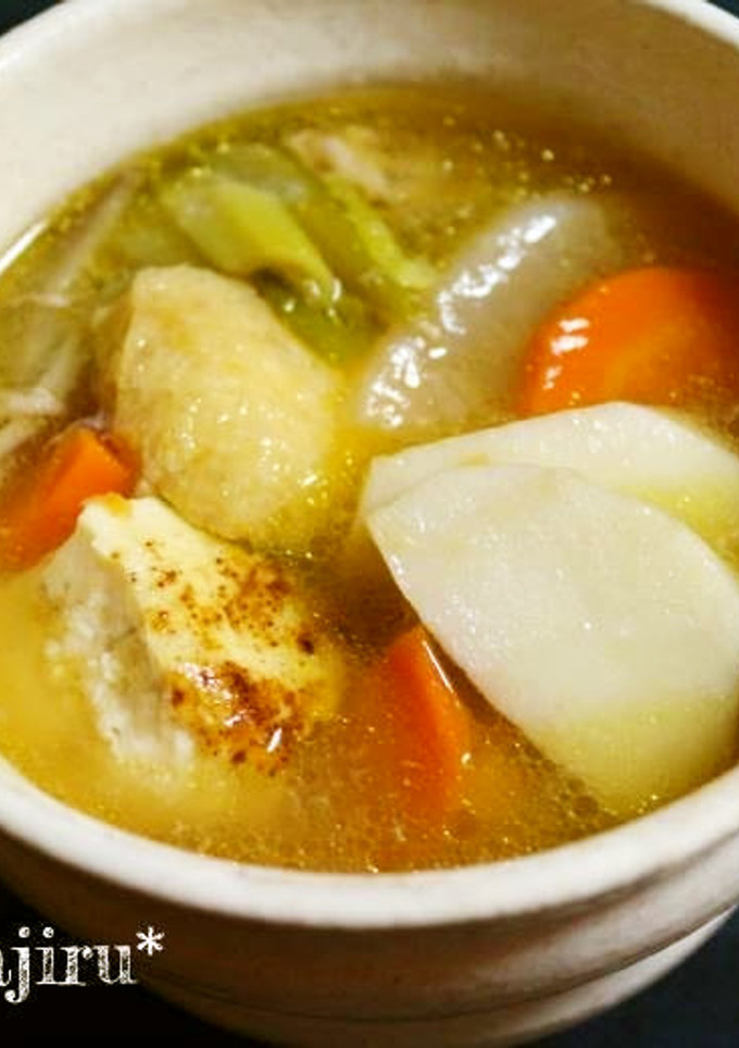 ごちそう豚汁★コクとうま味を出すコツ-レシピのメイン写真